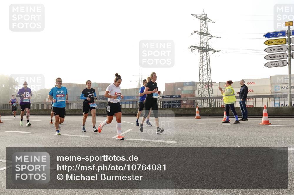 03.10.2026 - Köhlbrandbrückenlauf Michael Burmester http://msf.ph/oto/10764081 03.10.2026 09:16:06 Position 3 48 meine-sportfotos.de
