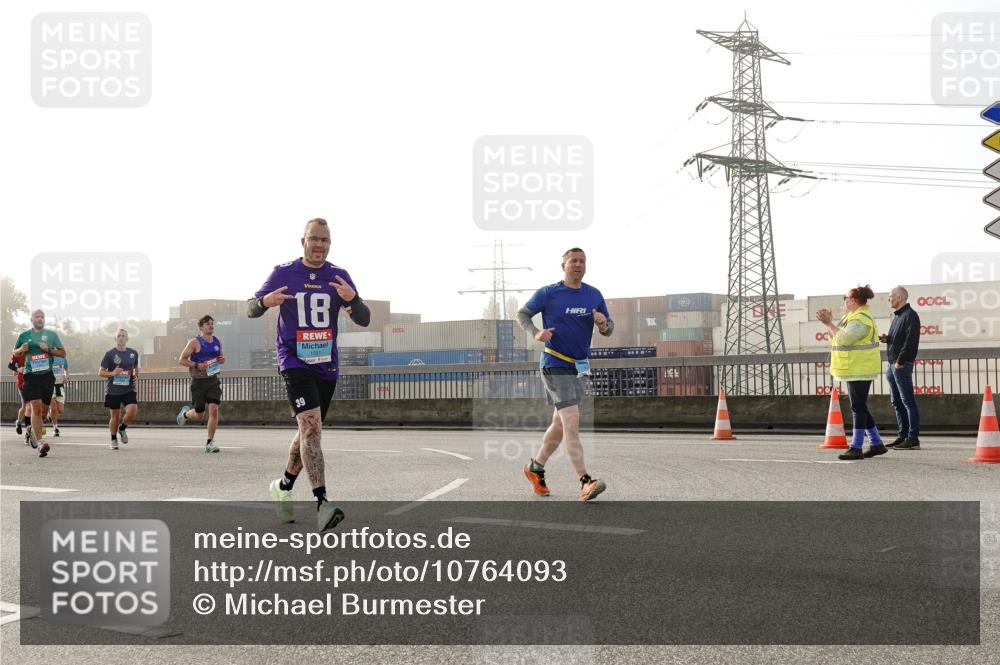 03.10.2026 - Köhlbrandbrückenlauf Michael Burmester http://msf.ph/oto/10764093 03.10.2026 09:16:08 Position 3 18, 1551, 39 meine-sportfotos.de