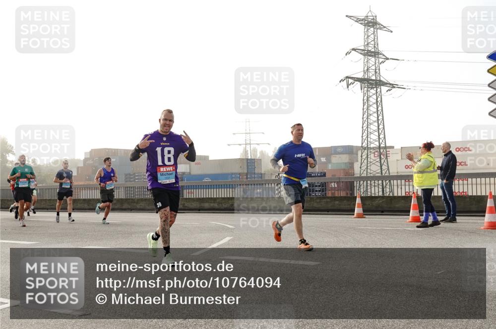 03.10.2026 - Köhlbrandbrückenlauf Michael Burmester http://msf.ph/oto/10764094 03.10.2026 09:16:09 Position 3 18, 1551, 39 meine-sportfotos.de