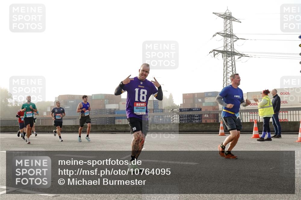 03.10.2026 - Köhlbrandbrückenlauf Michael Burmester http://msf.ph/oto/10764095 03.10.2026 09:16:09 Position 3 39, 18 meine-sportfotos.de