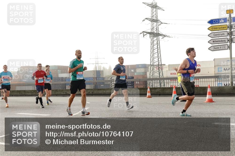 03.10.2026 - Köhlbrandbrückenlauf Michael Burmester http://msf.ph/oto/10764107 03.10.2026 09:16:12 Position 3 20889, 3 meine-sportfotos.de
