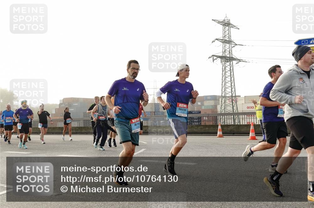 03.10.2026 - Köhlbrandbrückenlauf Michael Burmester http://msf.ph/oto/10764130 03.10.2026 09:16:19 Position 3 2515 meine-sportfotos.de