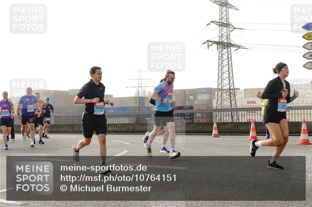 03.10.2026 - Köhlbrandbrückenlauf Michael Burmester http://msf.ph/oto/10764151 03.10.2026 09:16:25 Position 3 1339, 3806 meine-sportfotos.de