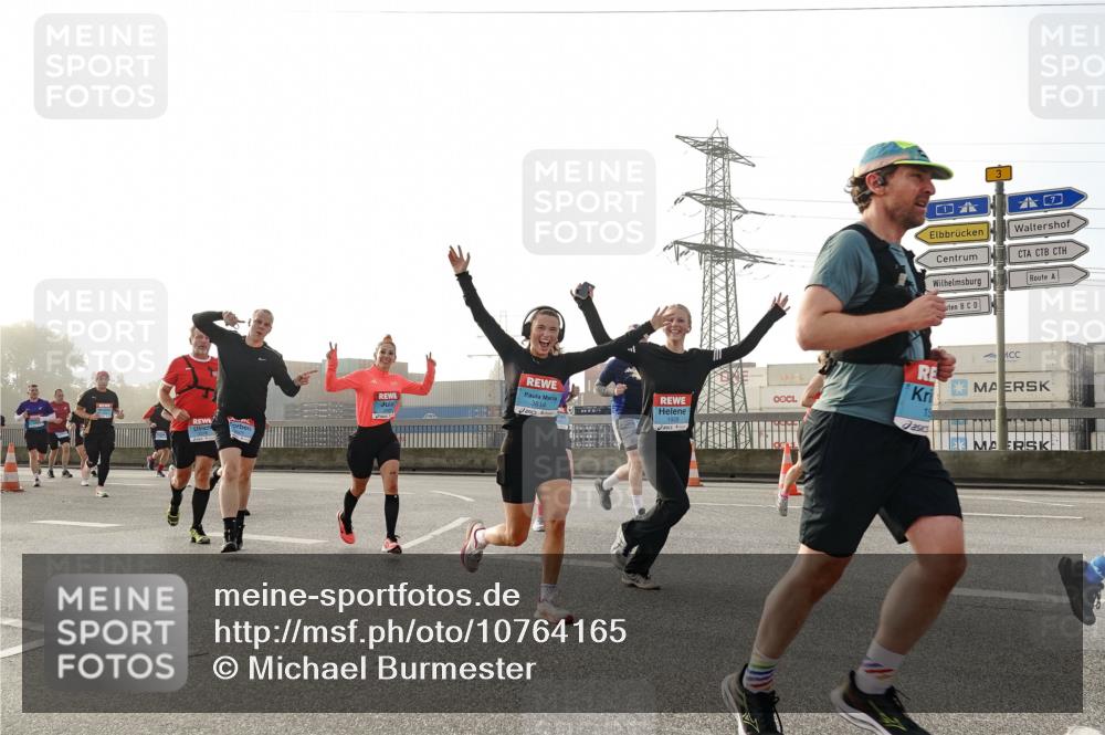 03.10.2026 - Köhlbrandbrückenlauf Michael Burmester http://msf.ph/oto/10764165 03.10.2026 09:16:29 Position 3 3814, 1928, 3 meine-sportfotos.de