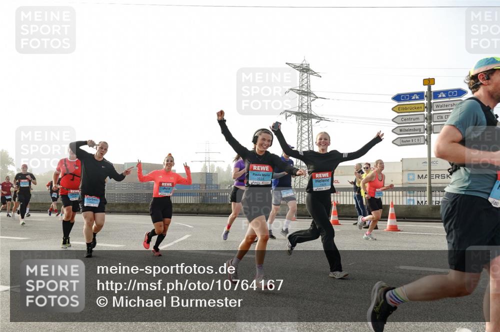 03.10.2026 - Köhlbrandbrückenlauf Michael Burmester http://msf.ph/oto/10764167 03.10.2026 09:16:30 Position 3 3814 meine-sportfotos.de