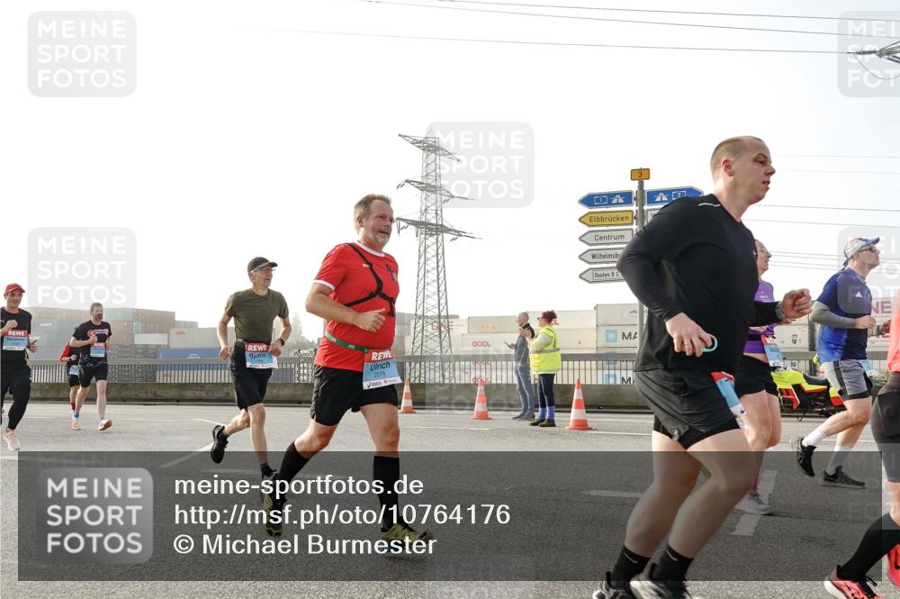 03.10.2026 - Köhlbrandbrückenlauf Michael Burmester http://msf.ph/oto/10764176 03.10.2026 09:16:31 Position 3 2078, 3 meine-sportfotos.de