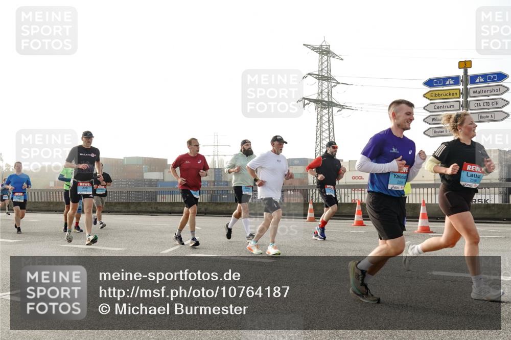 03.10.2026 - Köhlbrandbrückenlauf Michael Burmester http://msf.ph/oto/10764187 03.10.2026 09:16:35 Position 3 2264, 229 meine-sportfotos.de