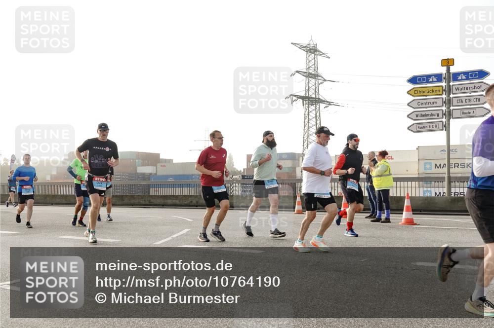 03.10.2026 - Köhlbrandbrückenlauf Michael Burmester http://msf.ph/oto/10764190 03.10.2026 09:16:35 Position 3 3 meine-sportfotos.de
