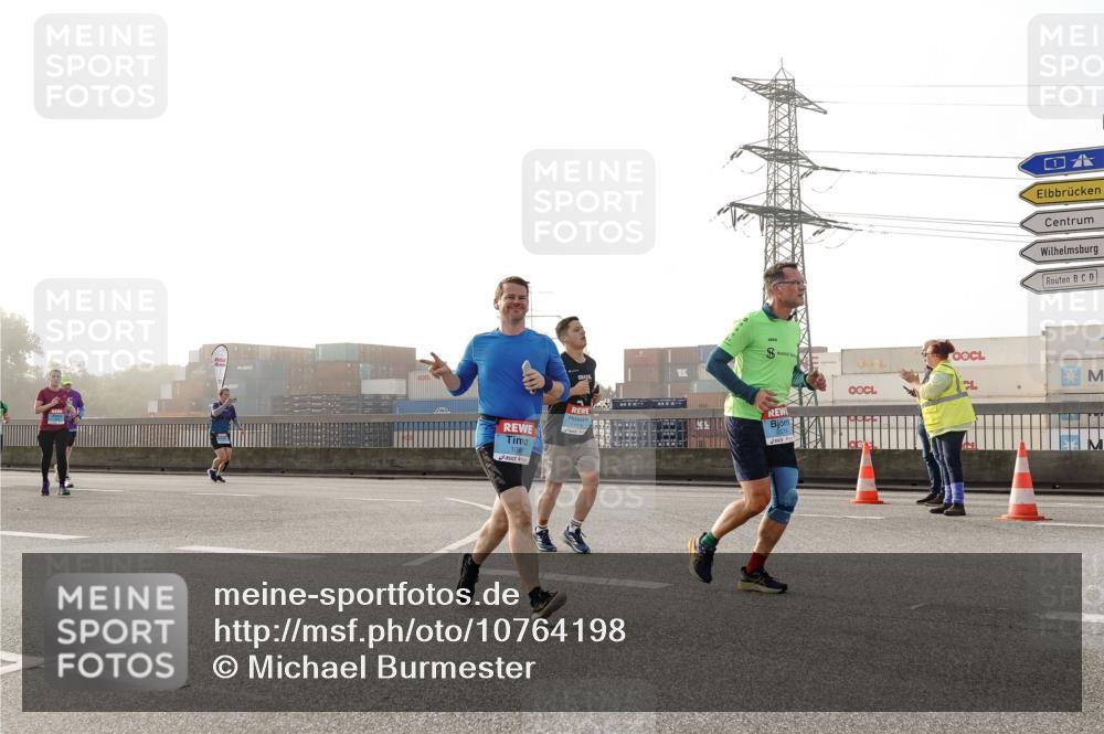 03.10.2026 - Köhlbrandbrückenlauf Michael Burmester http://msf.ph/oto/10764198 03.10.2026 09:16:37 Position 3 1415, 1089 meine-sportfotos.de