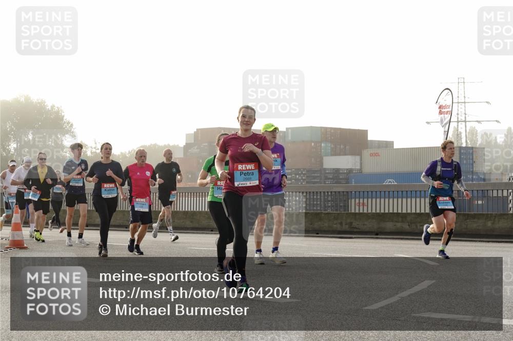 03.10.2026 - Köhlbrandbrückenlauf Michael Burmester http://msf.ph/oto/10764204 03.10.2026 09:16:40 Position 3 2669 meine-sportfotos.de