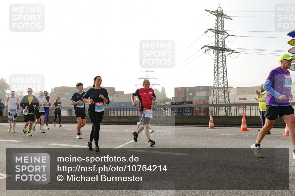 03.10.2026 - Köhlbrandbrückenlauf Michael Burmester http://msf.ph/oto/10764214 03.10.2026 09:16:43 Position 3  meine-sportfotos.de