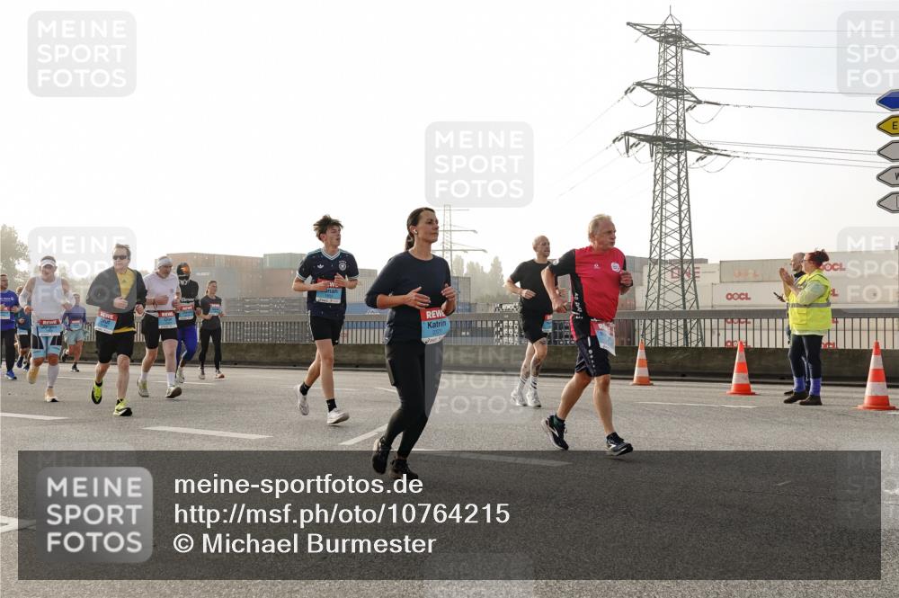 03.10.2026 - Köhlbrandbrückenlauf Michael Burmester http://msf.ph/oto/10764215 03.10.2026 09:16:44 Position 3  meine-sportfotos.de
