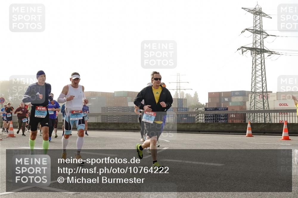 03.10.2026 - Köhlbrandbrückenlauf Michael Burmester http://msf.ph/oto/10764222 03.10.2026 09:16:46 Position 3 2193 meine-sportfotos.de