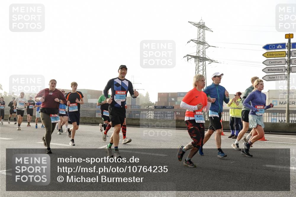03.10.2026 - Köhlbrandbrückenlauf Michael Burmester http://msf.ph/oto/10764235 03.10.2026 09:16:50 Position 3 3817, 1546, 3 meine-sportfotos.de