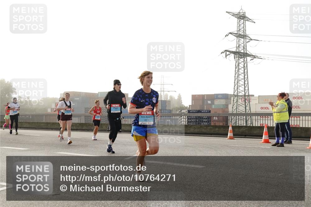 03.10.2026 - Köhlbrandbrückenlauf Michael Burmester http://msf.ph/oto/10764271 03.10.2026 09:16:58 Position 3 2072 meine-sportfotos.de