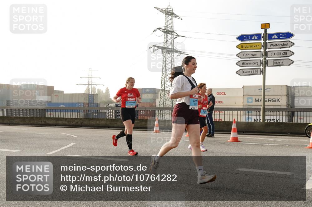 03.10.2026 - Köhlbrandbrückenlauf Michael Burmester http://msf.ph/oto/10764282 03.10.2026 09:17:01 Position 3  meine-sportfotos.de