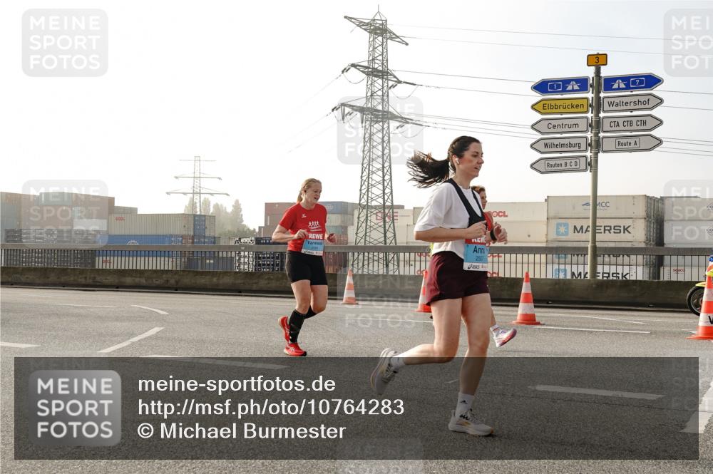 03.10.2026 - Köhlbrandbrückenlauf Michael Burmester http://msf.ph/oto/10764283 03.10.2026 09:17:01 Position 3 2081, 2507, 3 meine-sportfotos.de