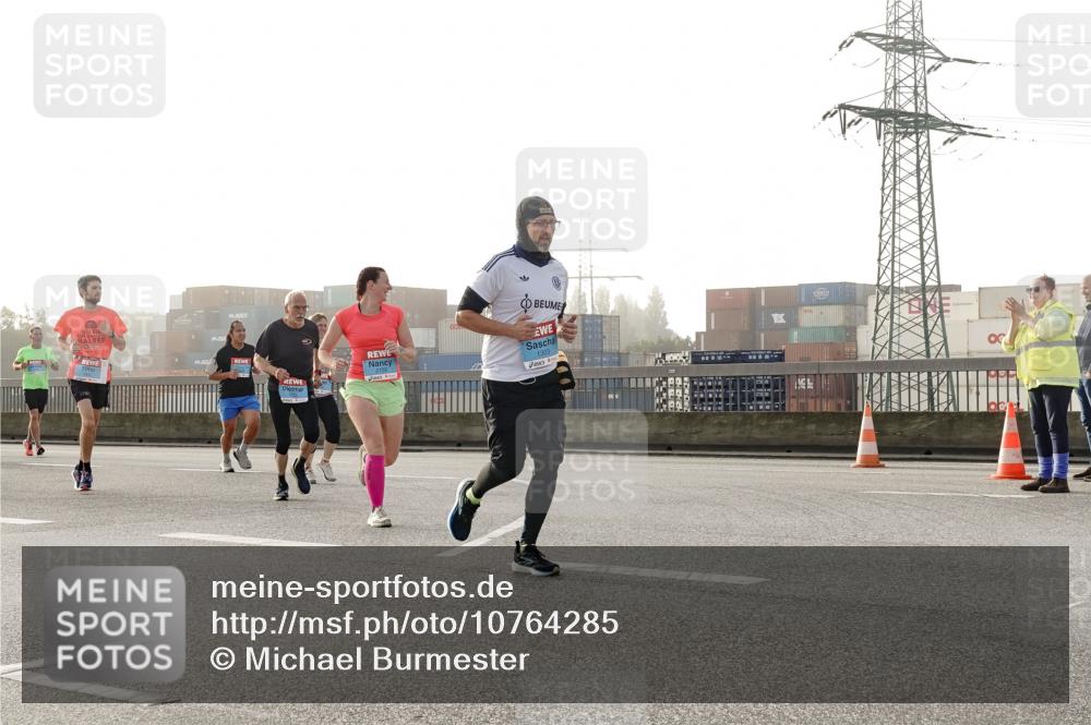 03.10.2026 - Köhlbrandbrückenlauf Michael Burmester http://msf.ph/oto/10764285 03.10.2026 09:17:03 Position 3 9, 1303 meine-sportfotos.de