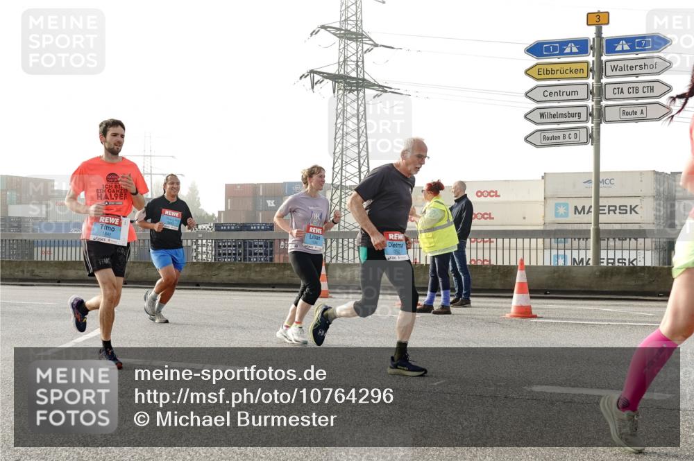 03.10.2026 - Köhlbrandbrückenlauf Michael Burmester http://msf.ph/oto/10764296 03.10.2026 09:17:05 Position 3 9, 1842, 1534, 3 meine-sportfotos.de