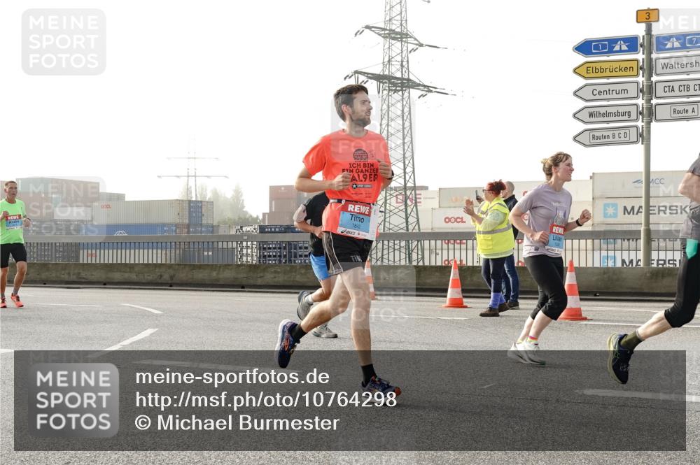 03.10.2026 - Köhlbrandbrückenlauf Michael Burmester http://msf.ph/oto/10764298 03.10.2026 09:17:06 Position 3 9, 1842, 3 meine-sportfotos.de