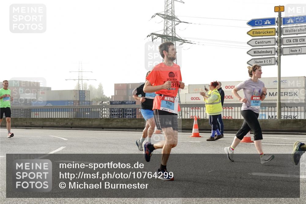 03.10.2026 - Köhlbrandbrückenlauf Michael Burmester http://msf.ph/oto/10764299 03.10.2026 09:17:06 Position 3 3, 200, 9, 1534, 1842 meine-sportfotos.de