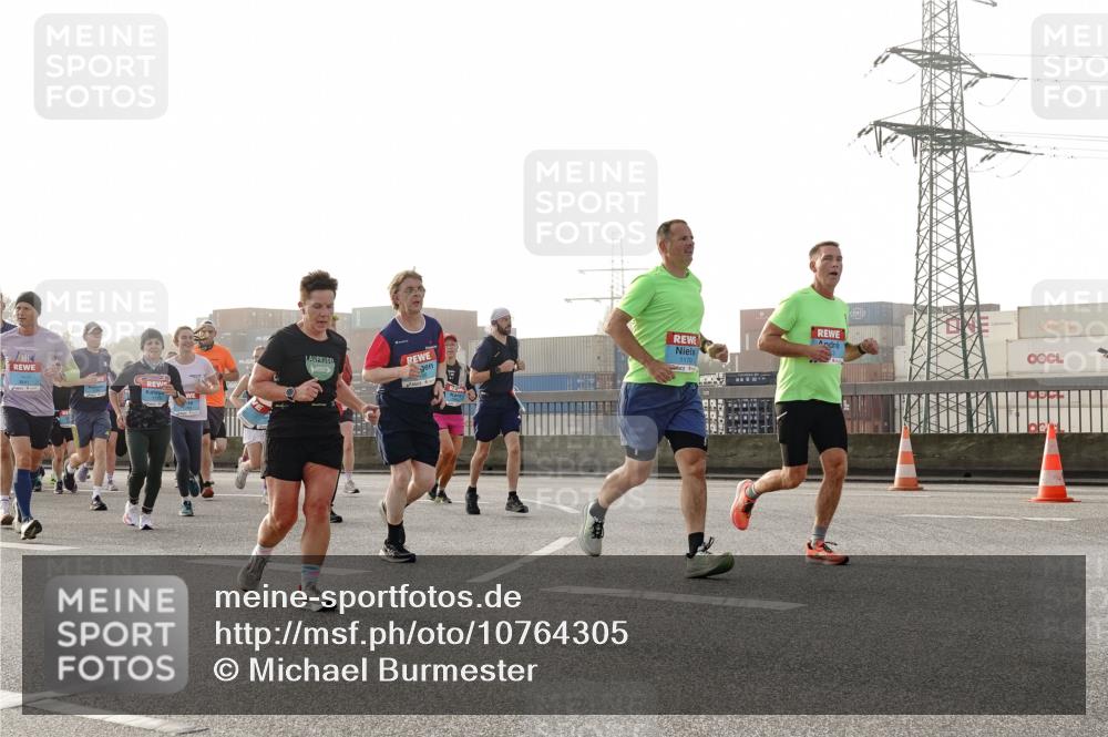 03.10.2026 - Köhlbrandbrückenlauf Michael Burmester http://msf.ph/oto/10764305 03.10.2026 09:17:08 Position 3 1170 meine-sportfotos.de