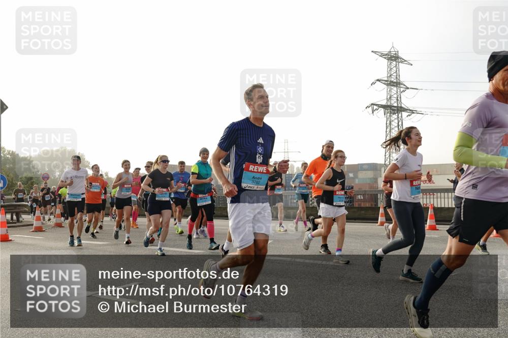 03.10.2026 - Köhlbrandbrückenlauf Michael Burmester http://msf.ph/oto/10764319 03.10.2026 09:17:12 Position 3 14, 3762 meine-sportfotos.de