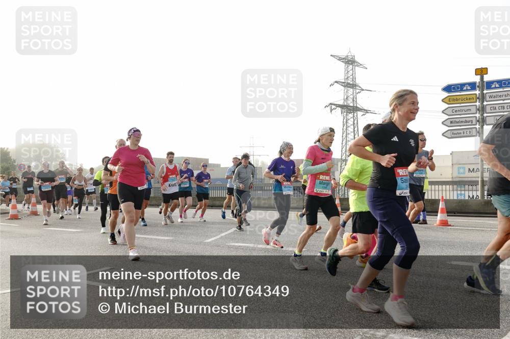 03.10.2026 - Köhlbrandbrückenlauf Michael Burmester http://msf.ph/oto/10764349 03.10.2026 09:17:16 Position 3  meine-sportfotos.de