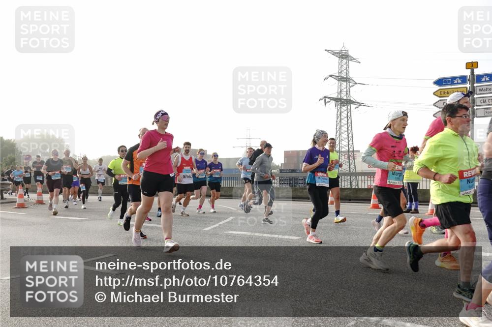 03.10.2026 - Köhlbrandbrückenlauf Michael Burmester http://msf.ph/oto/10764354 03.10.2026 09:17:16 Position 3 3, 1996, 158 meine-sportfotos.de
