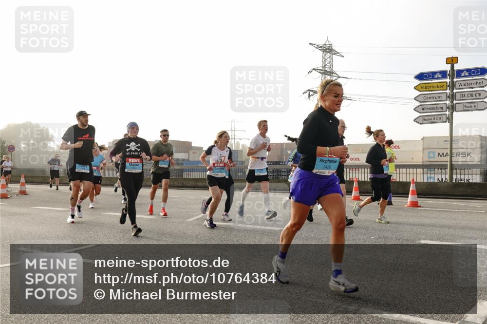 03.10.2026 - Köhlbrandbrückenlauf Michael Burmester http://msf.ph/oto/10764384 03.10.2026 09:17:21 Position 3 2420 meine-sportfotos.de