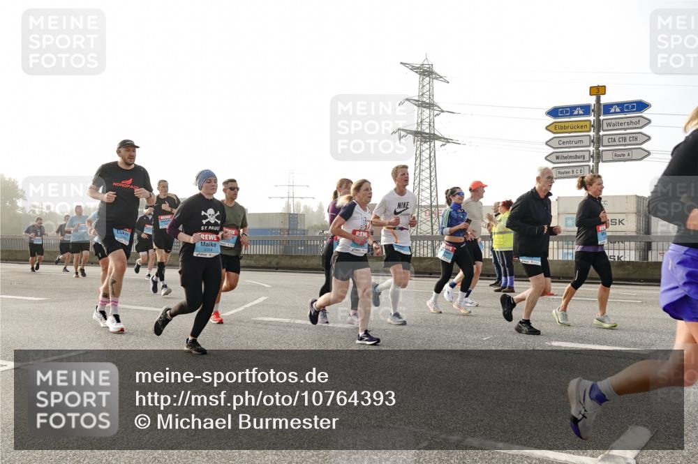 03.10.2026 - Köhlbrandbrückenlauf Michael Burmester http://msf.ph/oto/10764393 03.10.2026 09:17:22 Position 3 2054 meine-sportfotos.de