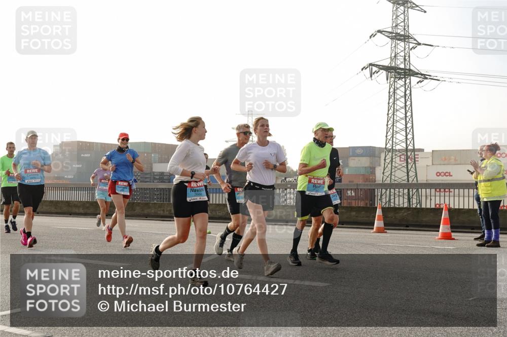03.10.2026 - Köhlbrandbrückenlauf Michael Burmester http://msf.ph/oto/10764427 03.10.2026 09:17:28 Position 3 2644 meine-sportfotos.de