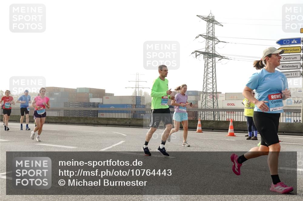 03.10.2026 - Köhlbrandbrückenlauf Michael Burmester http://msf.ph/oto/10764443 03.10.2026 09:17:31 Position 3 2473 meine-sportfotos.de