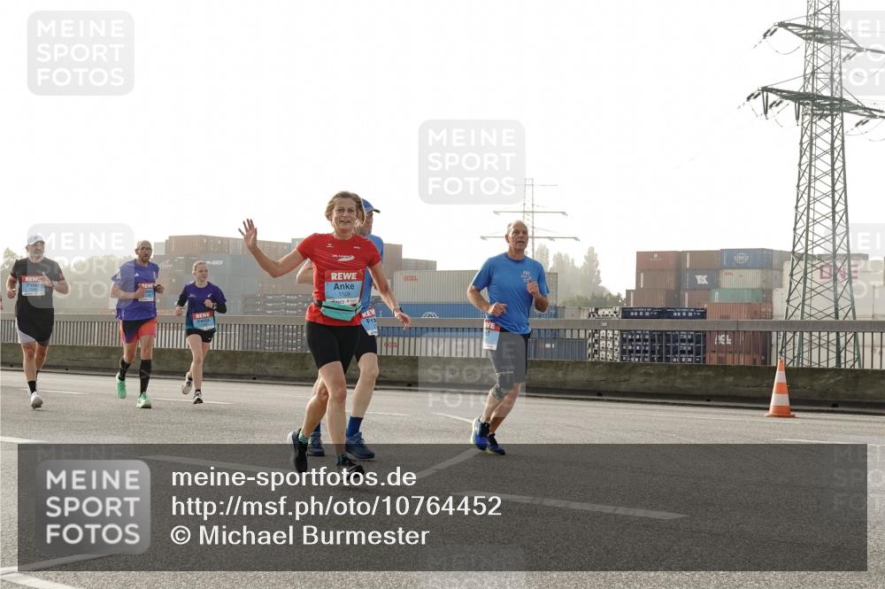 03.10.2026 - Köhlbrandbrückenlauf Michael Burmester http://msf.ph/oto/10764452 03.10.2026 09:17:34 Position 3 1509 meine-sportfotos.de
