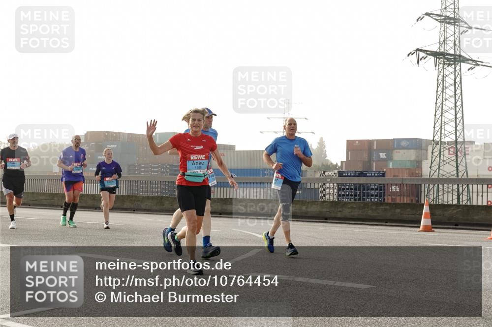 03.10.2026 - Köhlbrandbrückenlauf Michael Burmester http://msf.ph/oto/10764454 03.10.2026 09:17:34 Position 3 1509 meine-sportfotos.de