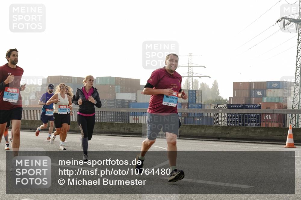 03.10.2026 - Köhlbrandbrückenlauf Michael Burmester http://msf.ph/oto/10764480 03.10.2026 09:17:39 Position 3 1535, 42, 195, 3004 meine-sportfotos.de