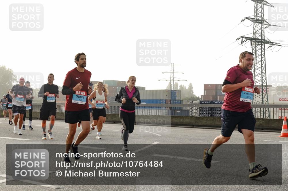 03.10.2026 - Köhlbrandbrückenlauf Michael Burmester http://msf.ph/oto/10764484 03.10.2026 09:17:39 Position 3 7, 1535, 12445, 3004 meine-sportfotos.de
