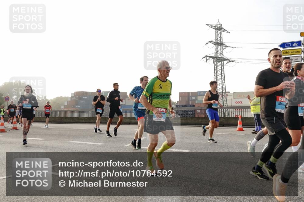 03.10.2026 - Köhlbrandbrückenlauf Michael Burmester http://msf.ph/oto/10764592 03.10.2026 09:17:55 Position 3 272 meine-sportfotos.de
