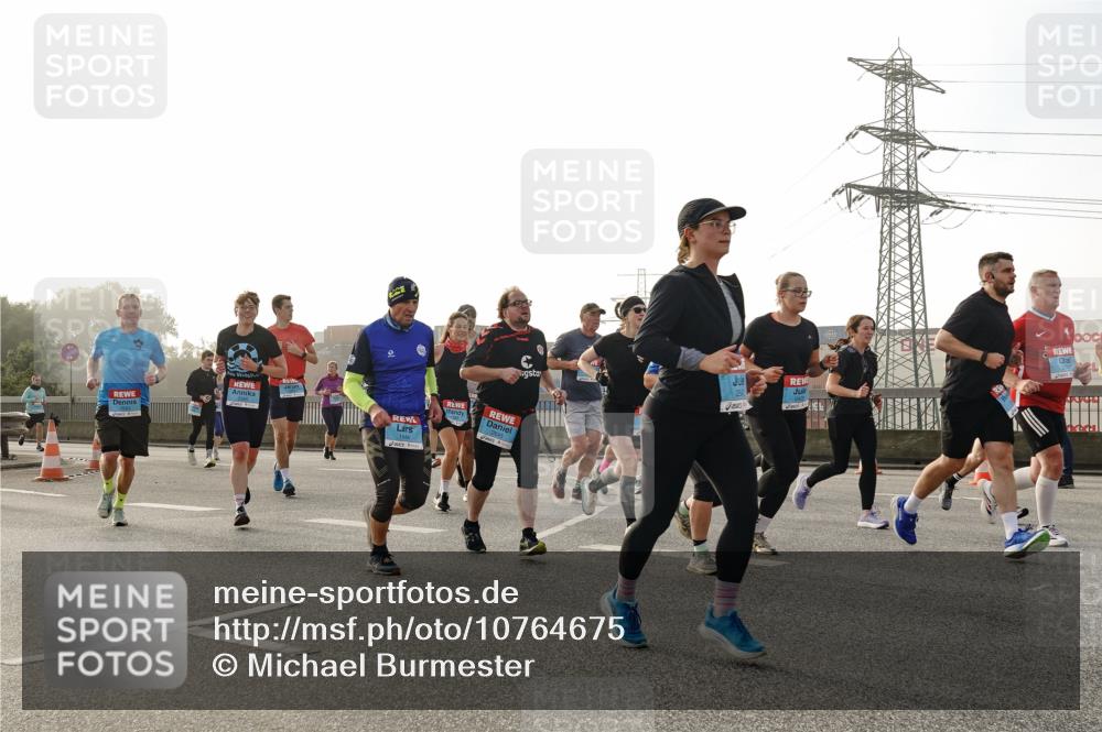 03.10.2026 - Köhlbrandbrückenlauf Michael Burmester http://msf.ph/oto/10764675 03.10.2026 09:18:08 Position 3 1844 meine-sportfotos.de