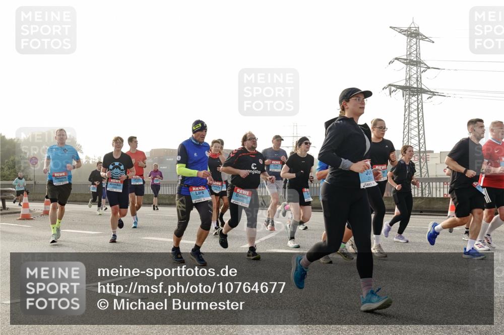 03.10.2026 - Köhlbrandbrückenlauf Michael Burmester http://msf.ph/oto/10764677 03.10.2026 09:18:08 Position 3 1844, 250 meine-sportfotos.de