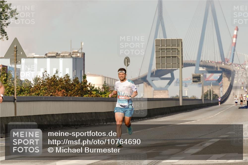 03.10.2026 - Köhlbrandbrückenlauf Michael Burmester http://msf.ph/oto/10764690 03.10.2026 09:36:22 Position 3 1063 meine-sportfotos.de
