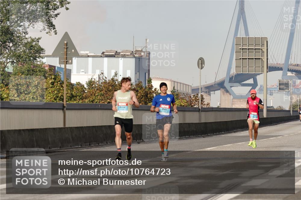 03.10.2026 - Köhlbrandbrückenlauf Michael Burmester http://msf.ph/oto/10764723 03.10.2026 09:38:21 Position 3  meine-sportfotos.de