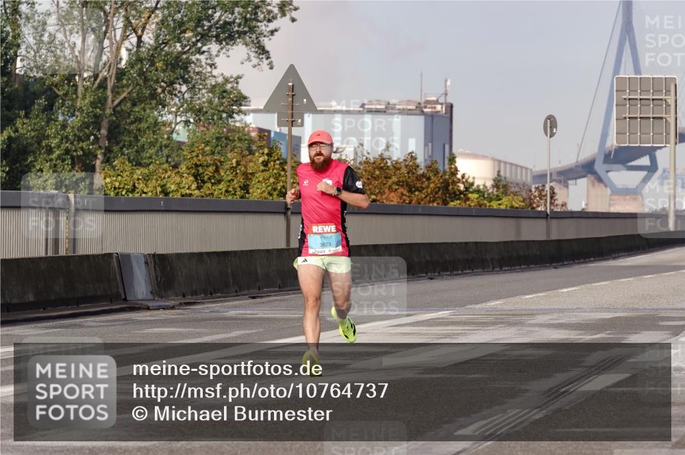03.10.2026 - Köhlbrandbrückenlauf Michael Burmester http://msf.ph/oto/10764737 03.10.2026 09:38:30 Position 3 3823 meine-sportfotos.de