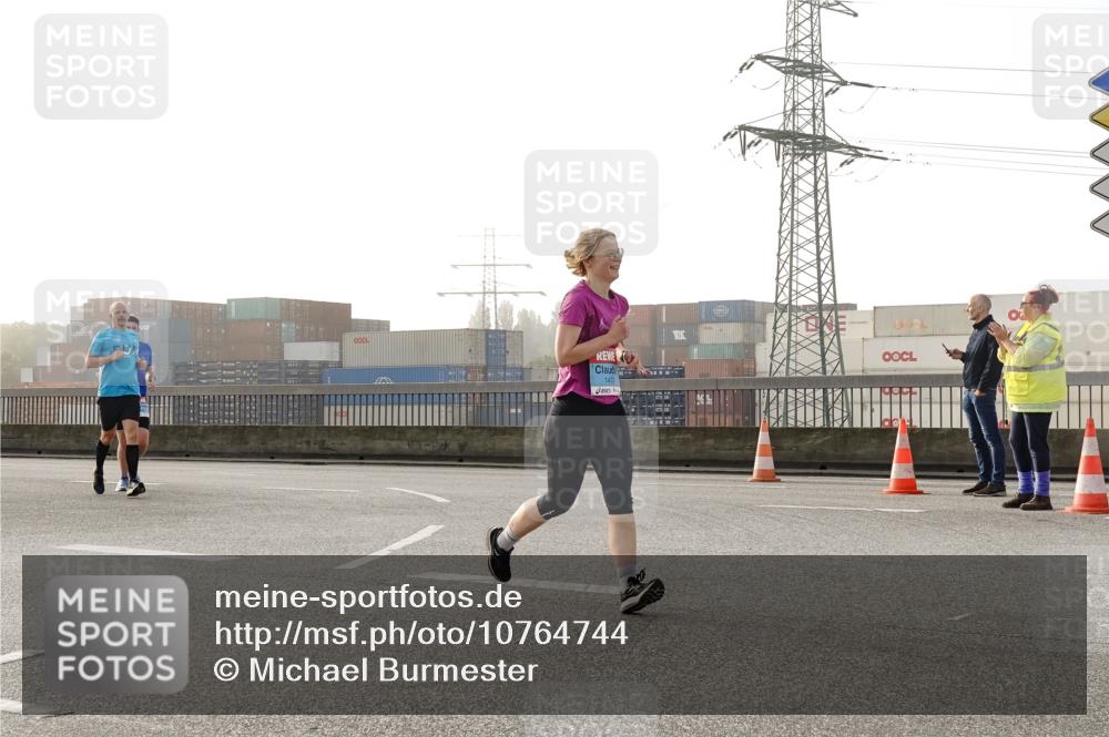 03.10.2026 - Köhlbrandbrückenlauf Michael Burmester http://msf.ph/oto/10764744 03.10.2026 09:18:20 Position 3 1472 meine-sportfotos.de