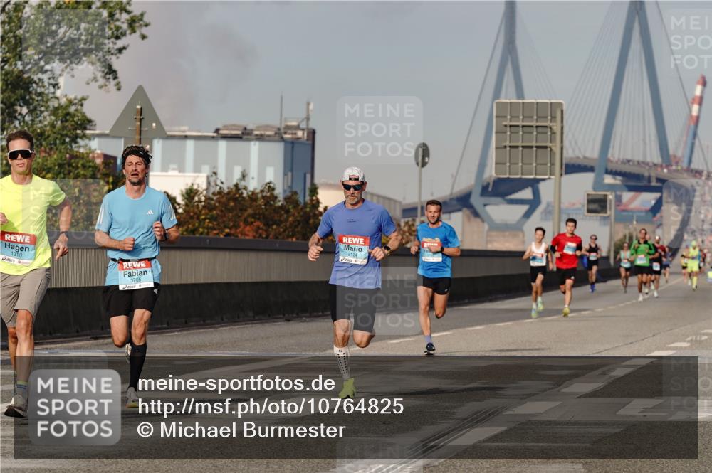 03.10.2026 - Köhlbrandbrückenlauf Michael Burmester http://msf.ph/oto/10764825 03.10.2026 09:39:47 Position 3 1310, 3705, 2134 meine-sportfotos.de
