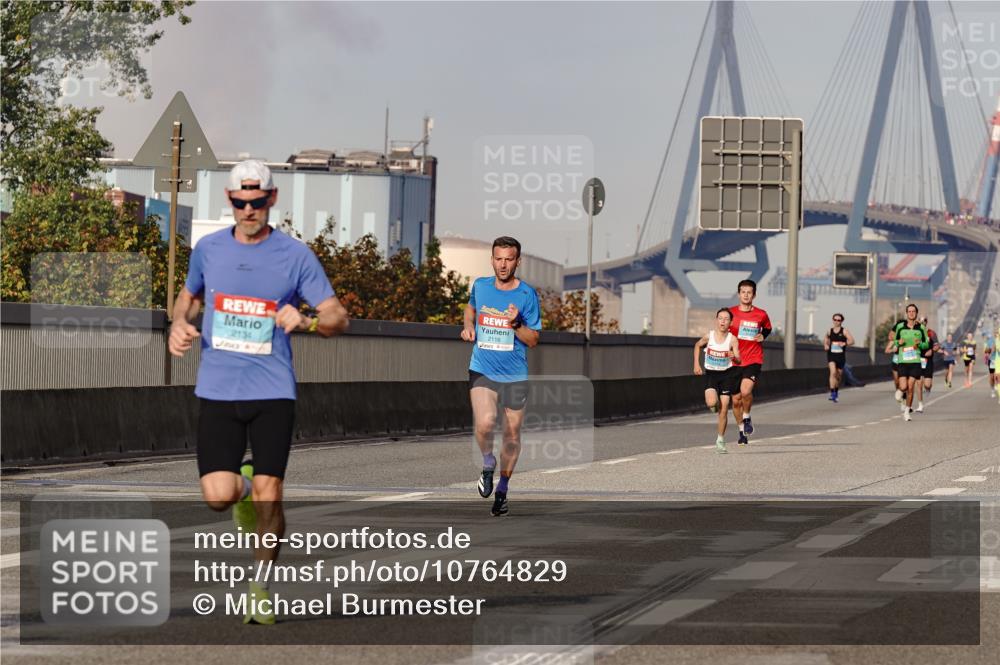 03.10.2026 - Köhlbrandbrückenlauf Michael Burmester http://msf.ph/oto/10764829 03.10.2026 09:39:49 Position 3 2134, 4, 2116 meine-sportfotos.de