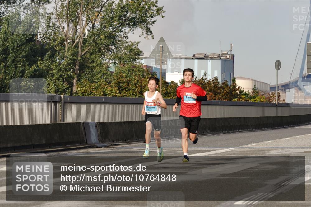 03.10.2026 - Köhlbrandbrückenlauf Michael Burmester http://msf.ph/oto/10764848 03.10.2026 09:39:59 Position 3 2170, 2181 meine-sportfotos.de