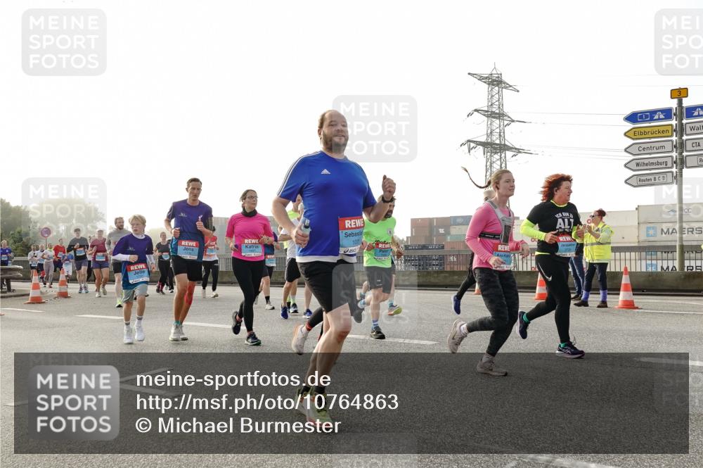 03.10.2026 - Köhlbrandbrückenlauf Michael Burmester http://msf.ph/oto/10764863 03.10.2026 09:18:36 Position 3 31, 100, 3 meine-sportfotos.de