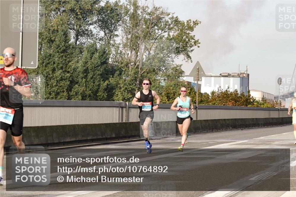 03.10.2026 - Köhlbrandbrückenlauf Michael Burmester http://msf.ph/oto/10764892 03.10.2026 09:40:19 Position 3 3801, 2124 meine-sportfotos.de