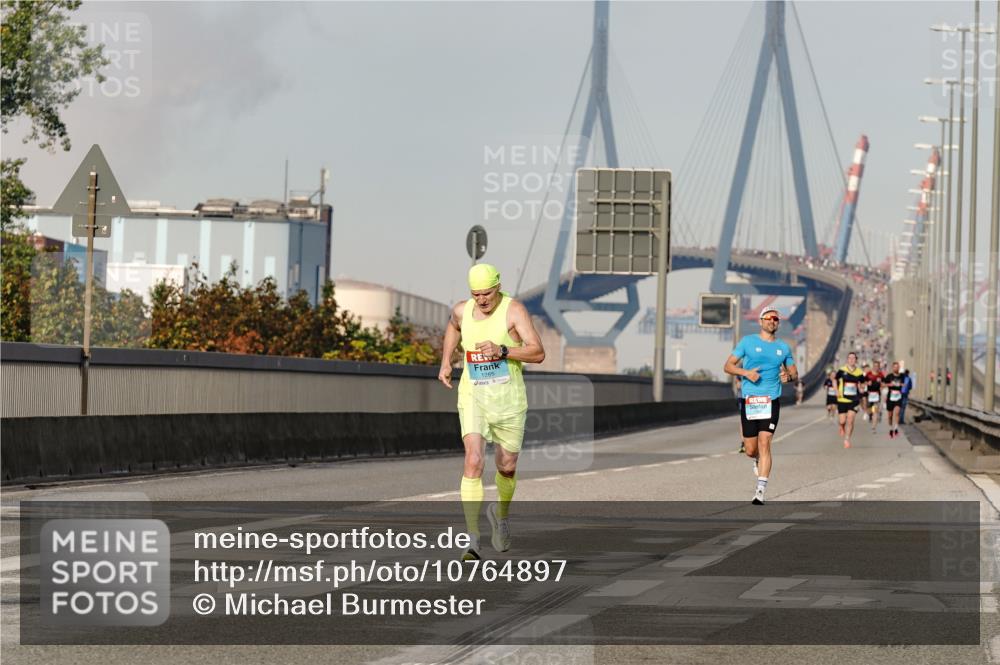 03.10.2026 - Köhlbrandbrückenlauf Michael Burmester http://msf.ph/oto/10764897 03.10.2026 09:40:21 Position 3 1265 meine-sportfotos.de
